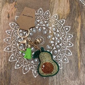 AVACADO PUFFY BLING KEYCHAIN